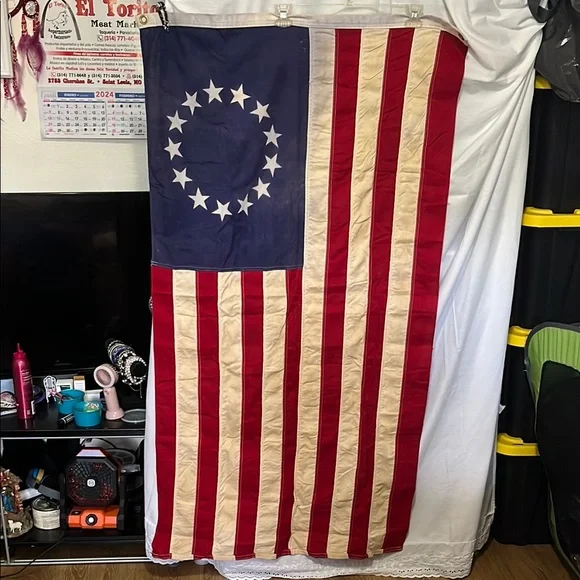 Red and White Betsy Ross Flag Art & Decals